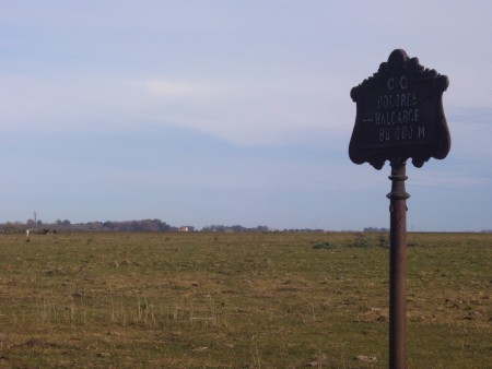 Señalador camino Dolores-Balcarce 
